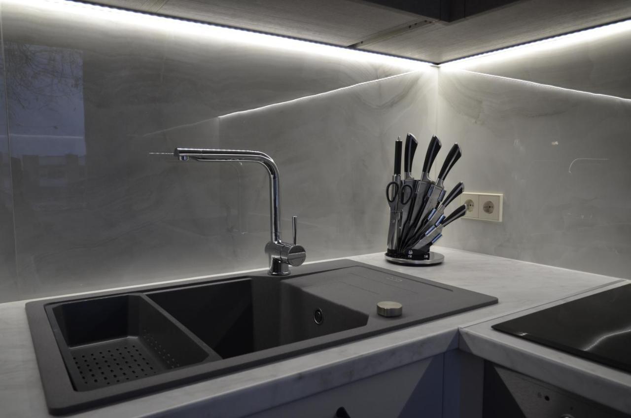 Luxuria Modern Apartments - Self Check-In Šiauliai Dış mekan fotoğraf