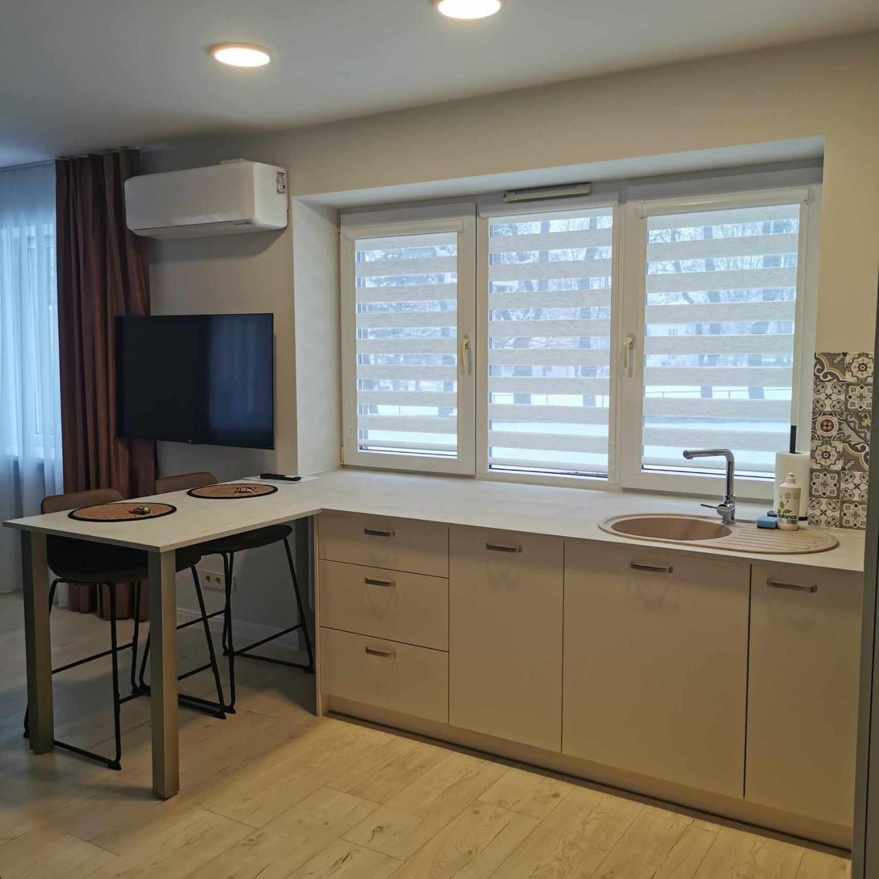 Luxuria Modern Apartments - Self Check-In Šiauliai Oda fotoğraf